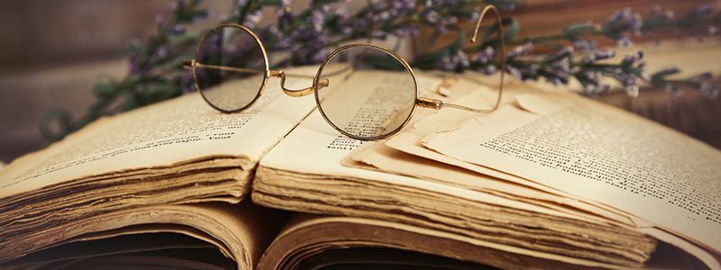 В библиотеках Пинского района проходит Неделя абитуриента «Мир профессий открывает Книга!».