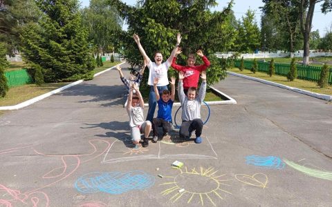 “Солнце на каждой странице”