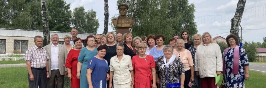 Клуб ветеранов отрасли культуры «Надежда»