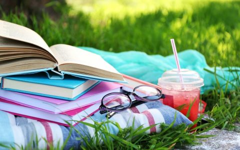 В библиотеках Пинщины завершилась Неделя абитуриента «Мир профессий открывает книга!».